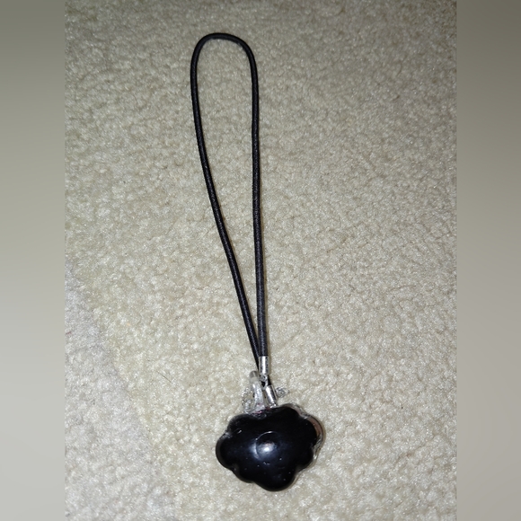 Floral necklace - Picture 2 of 3